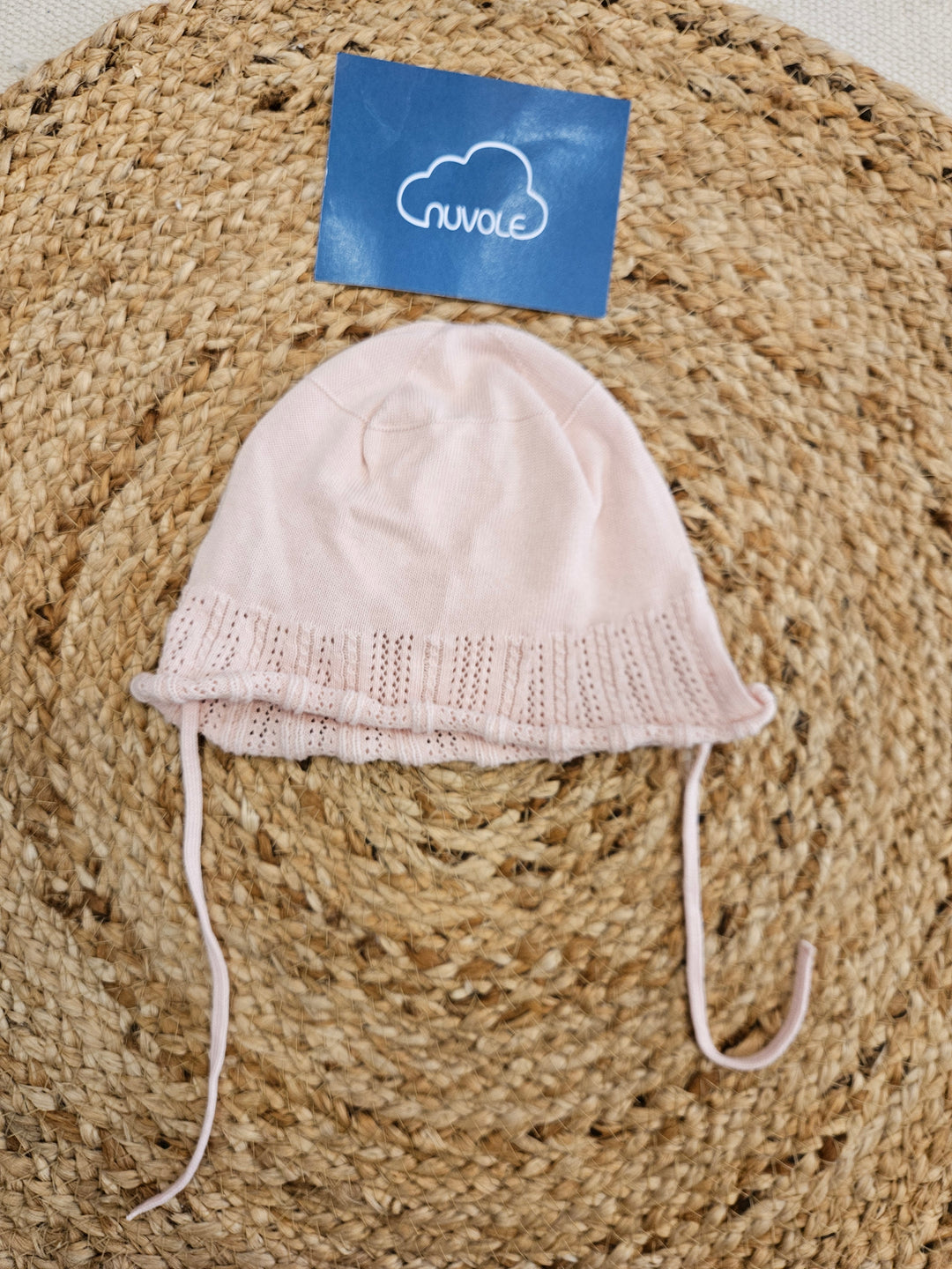 Cappellino di filo