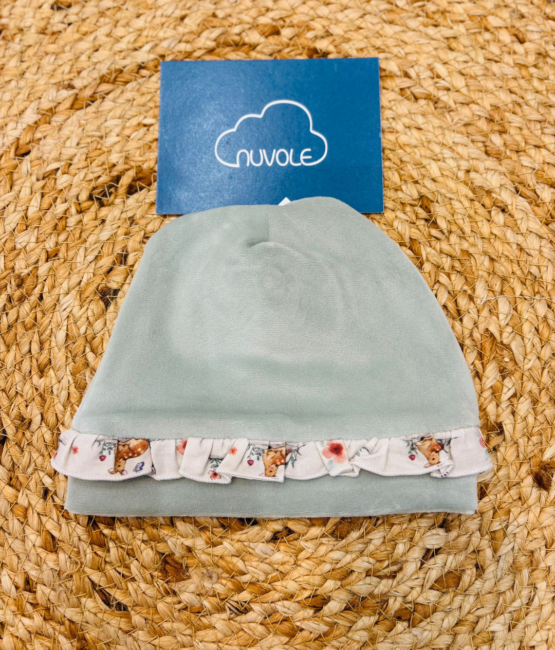 Cappello in ciniglia verde salvia e fantasia Bamby