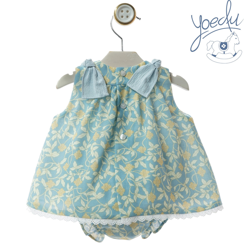 Mini abito con cuffietta