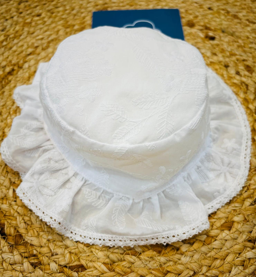 Cappello ricamato