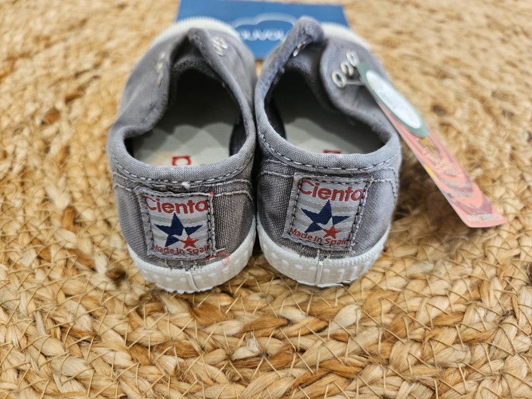 Sneakers in tela gris