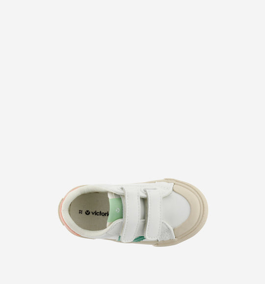 Sneakers in pelle green