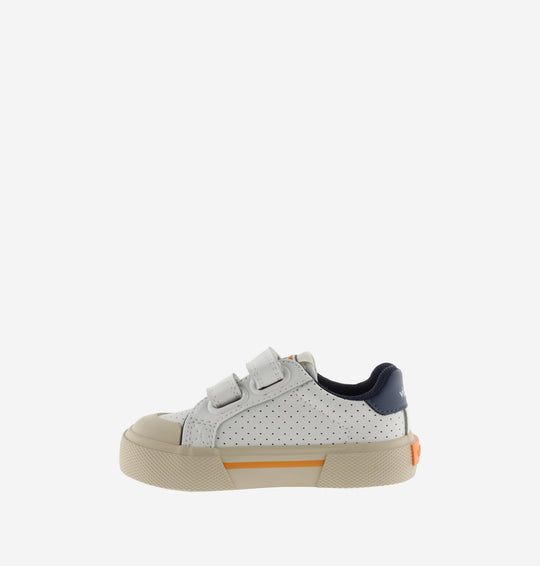 Sneakers con strappi