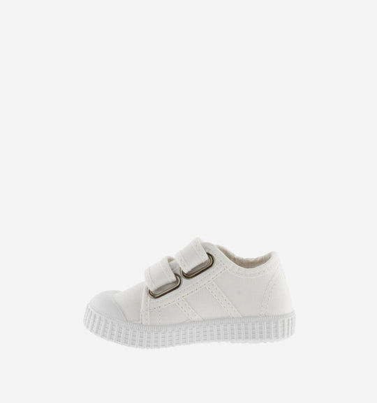 Sneakers in tela bianche