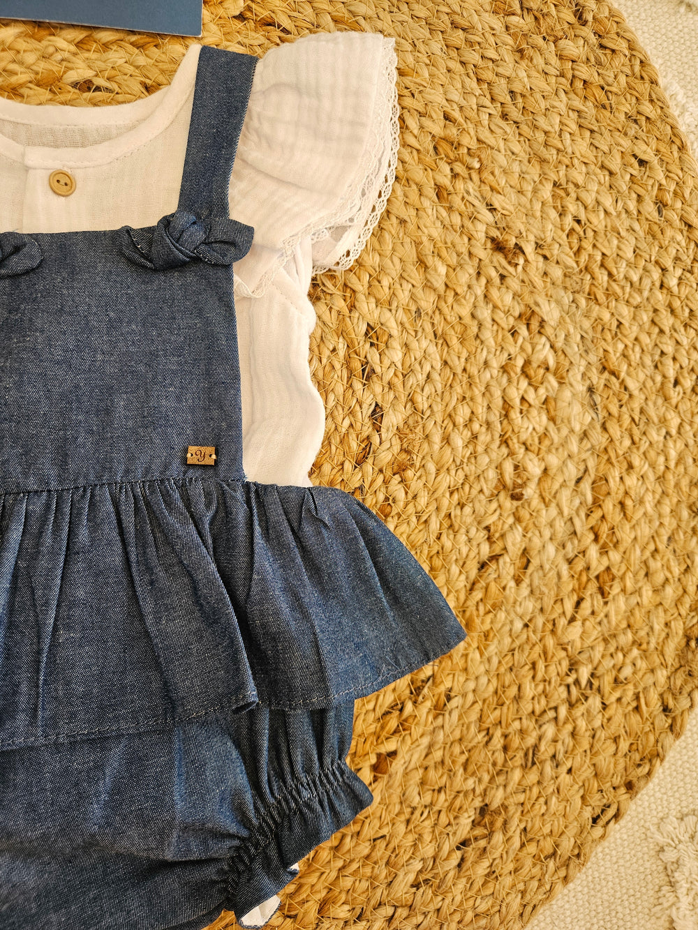 Completo Salopette e camicia