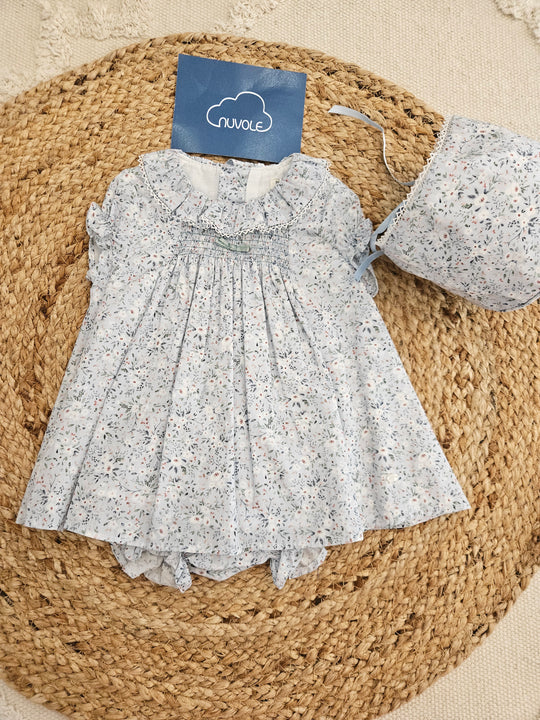 Abito con culotte  e cuffietta