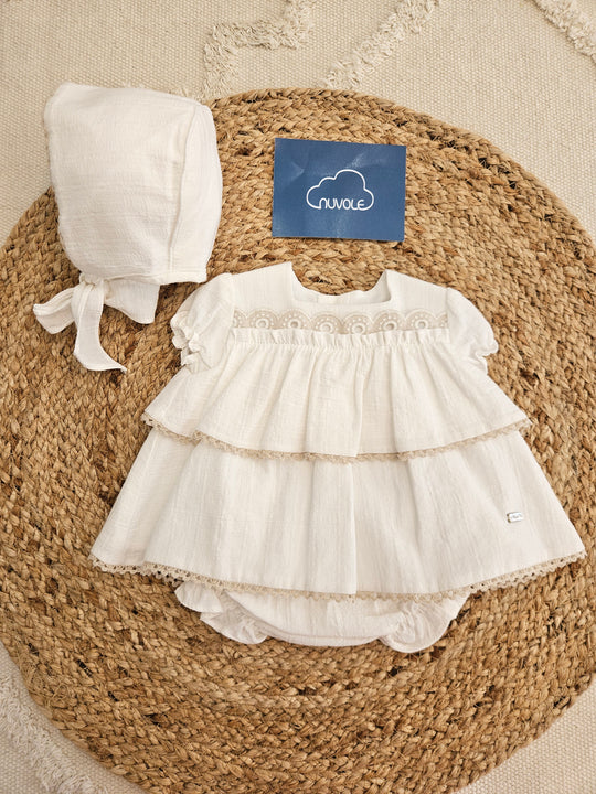 Abito con culotte e cuffietta