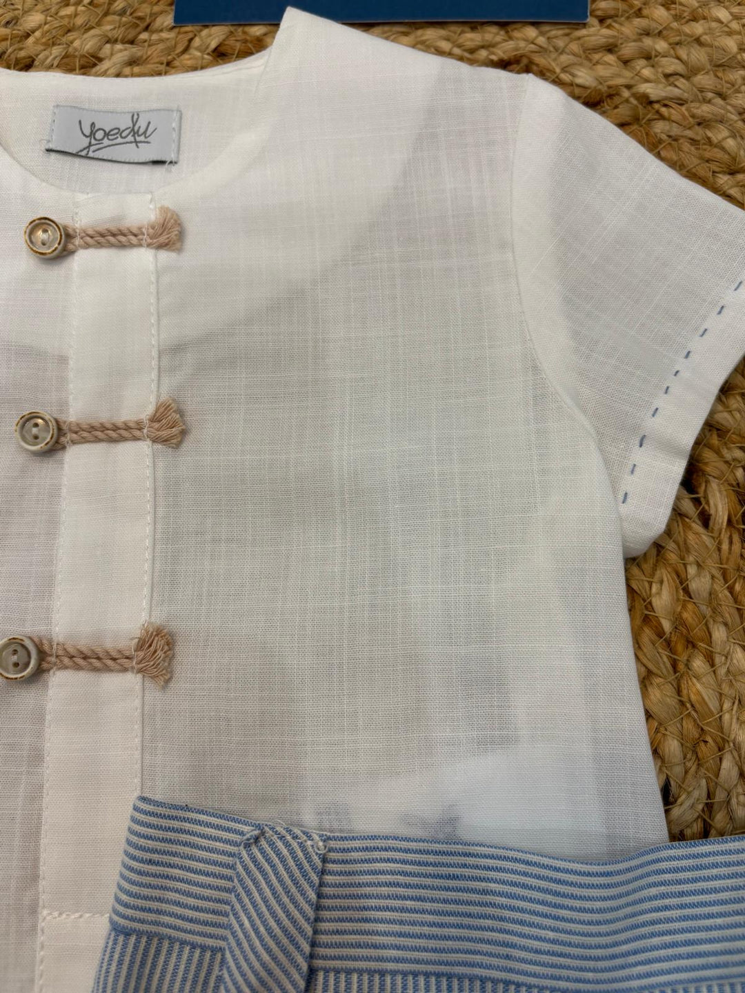 Completo righe celesti