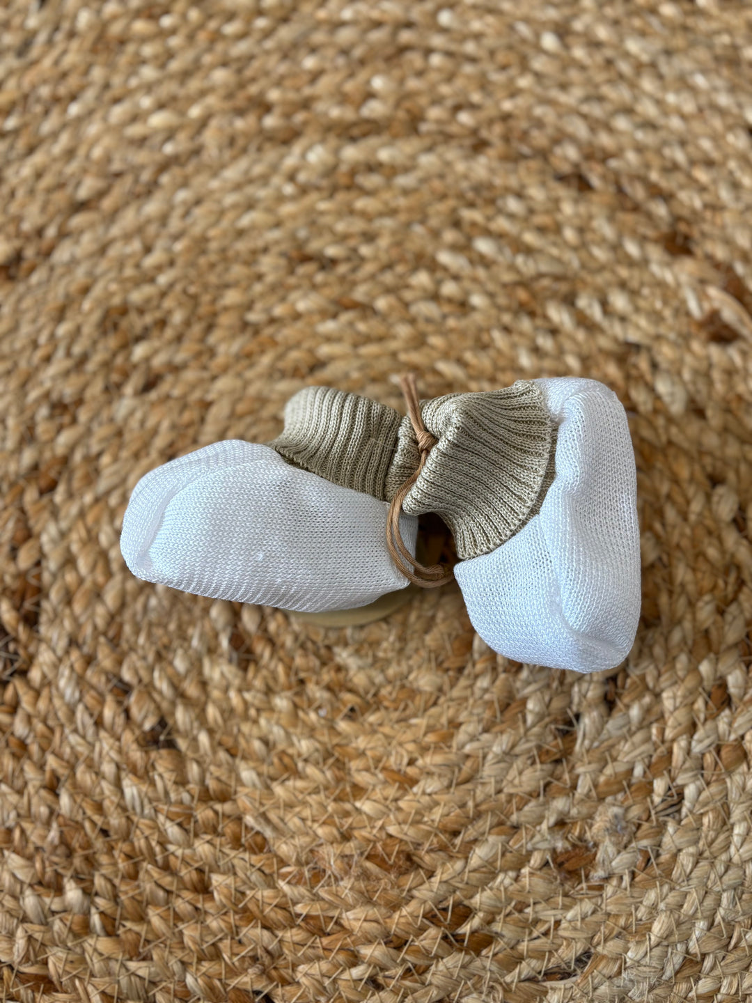 Babbucce in filo di cotone bianco