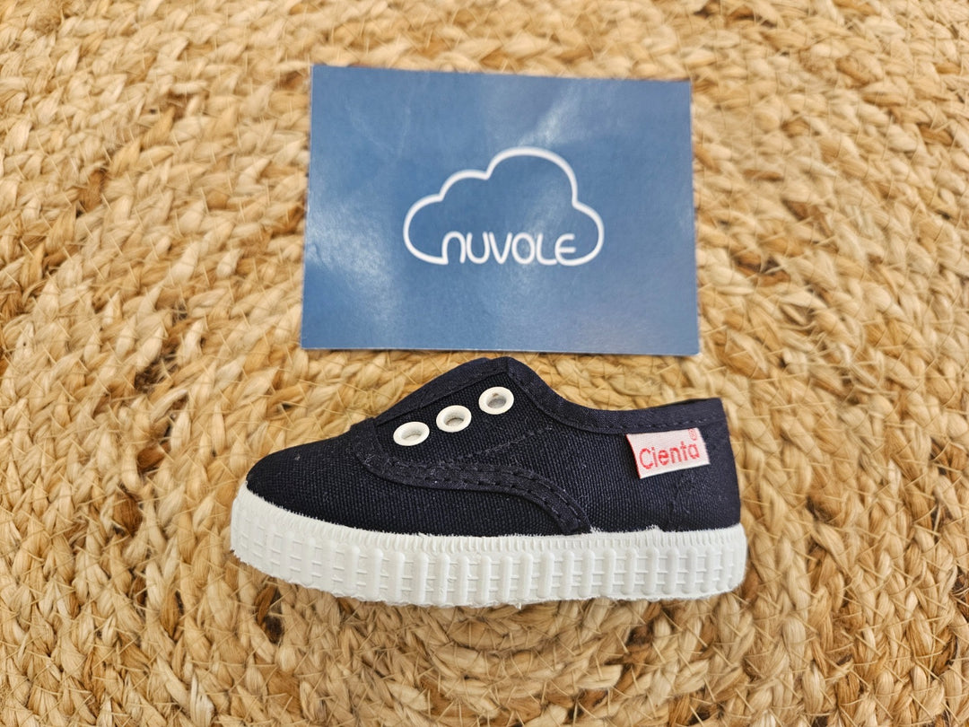Sneakers in tela