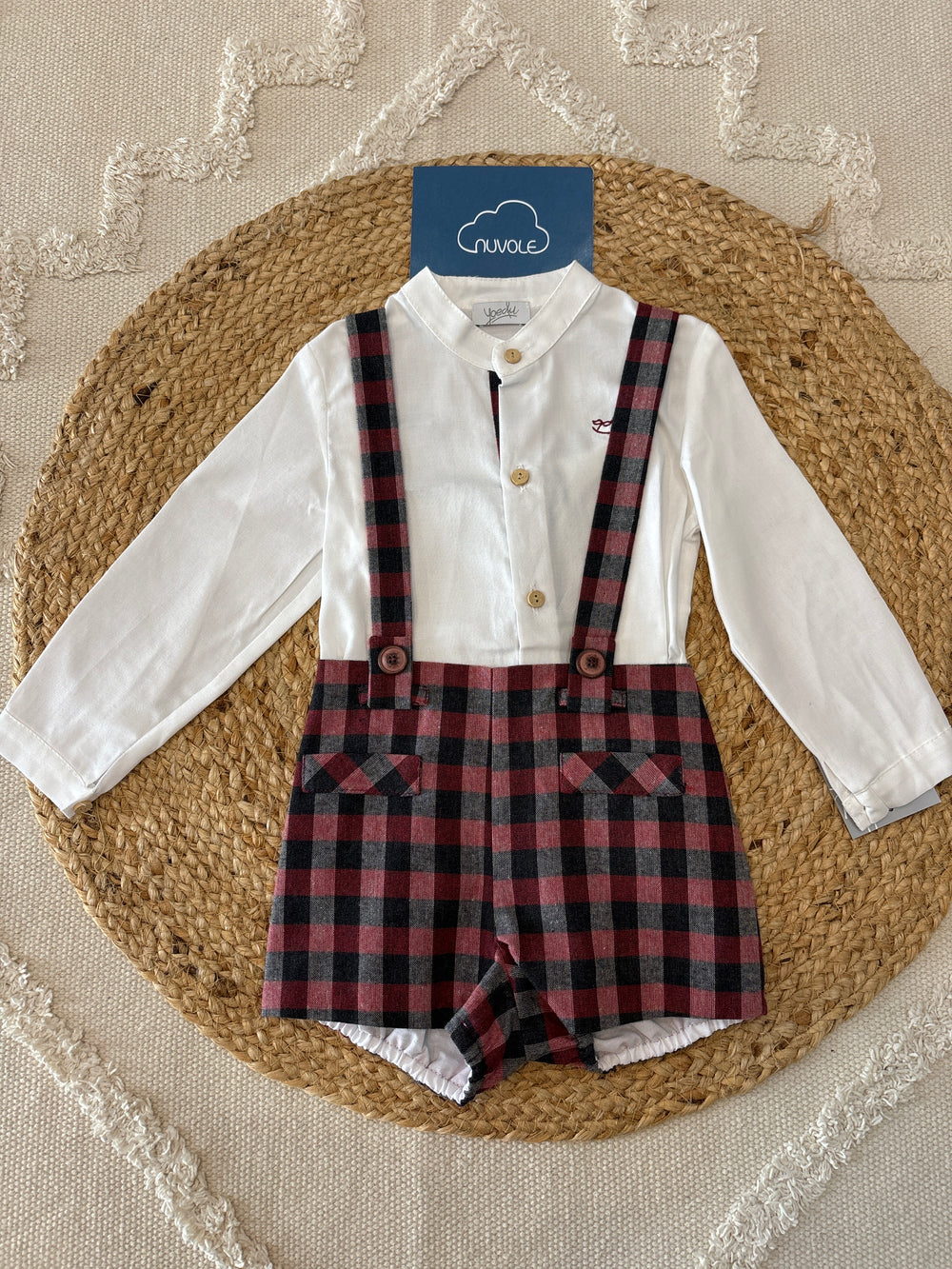 Completo corto con camicia