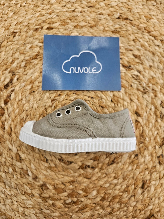 Sneakers in tela