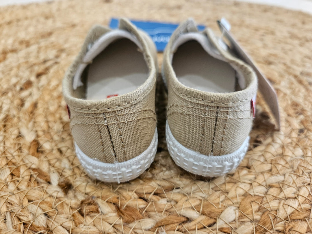 Sneakers in tela