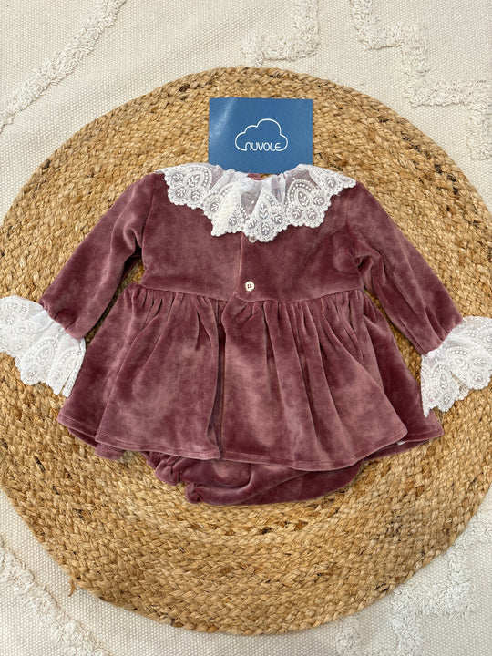 Abito in velluto rosa antico