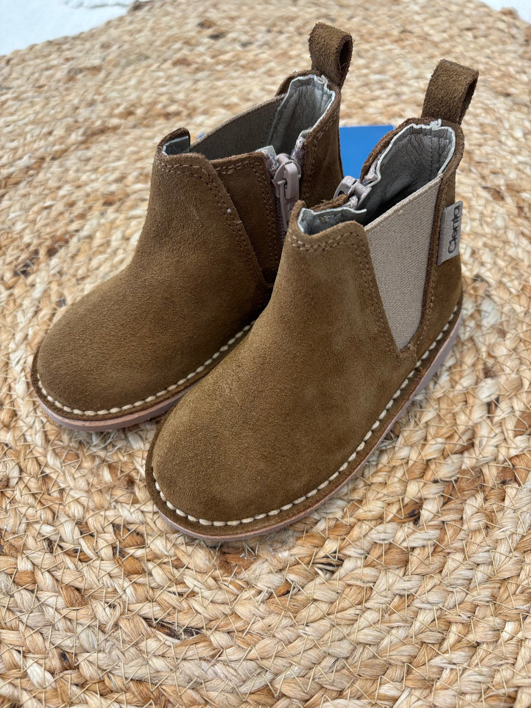 Stivaletto beige