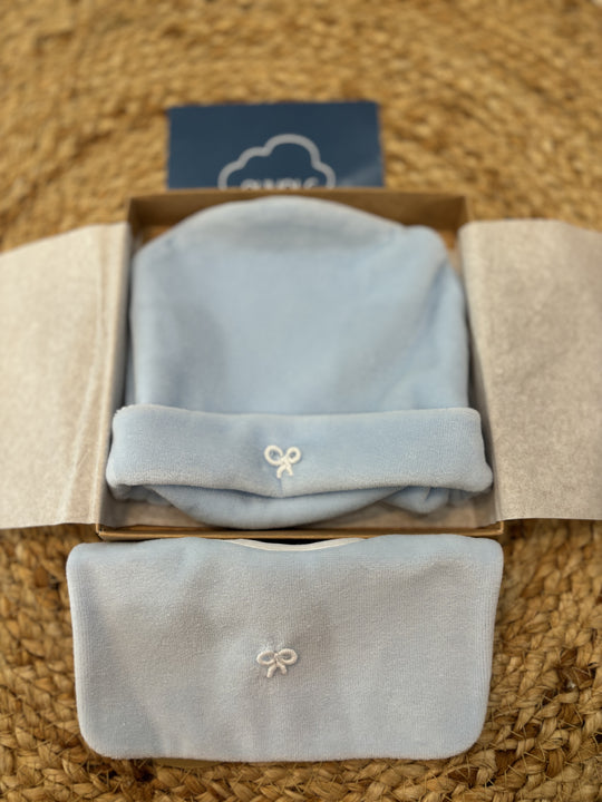 Set cappello e bavetta