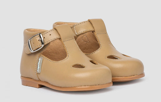 Occhiello in pelle