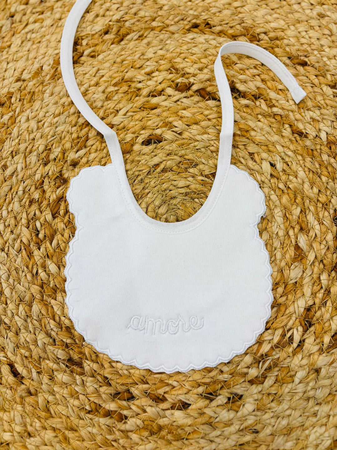Bavetta ricamo ''Amore'' bianco