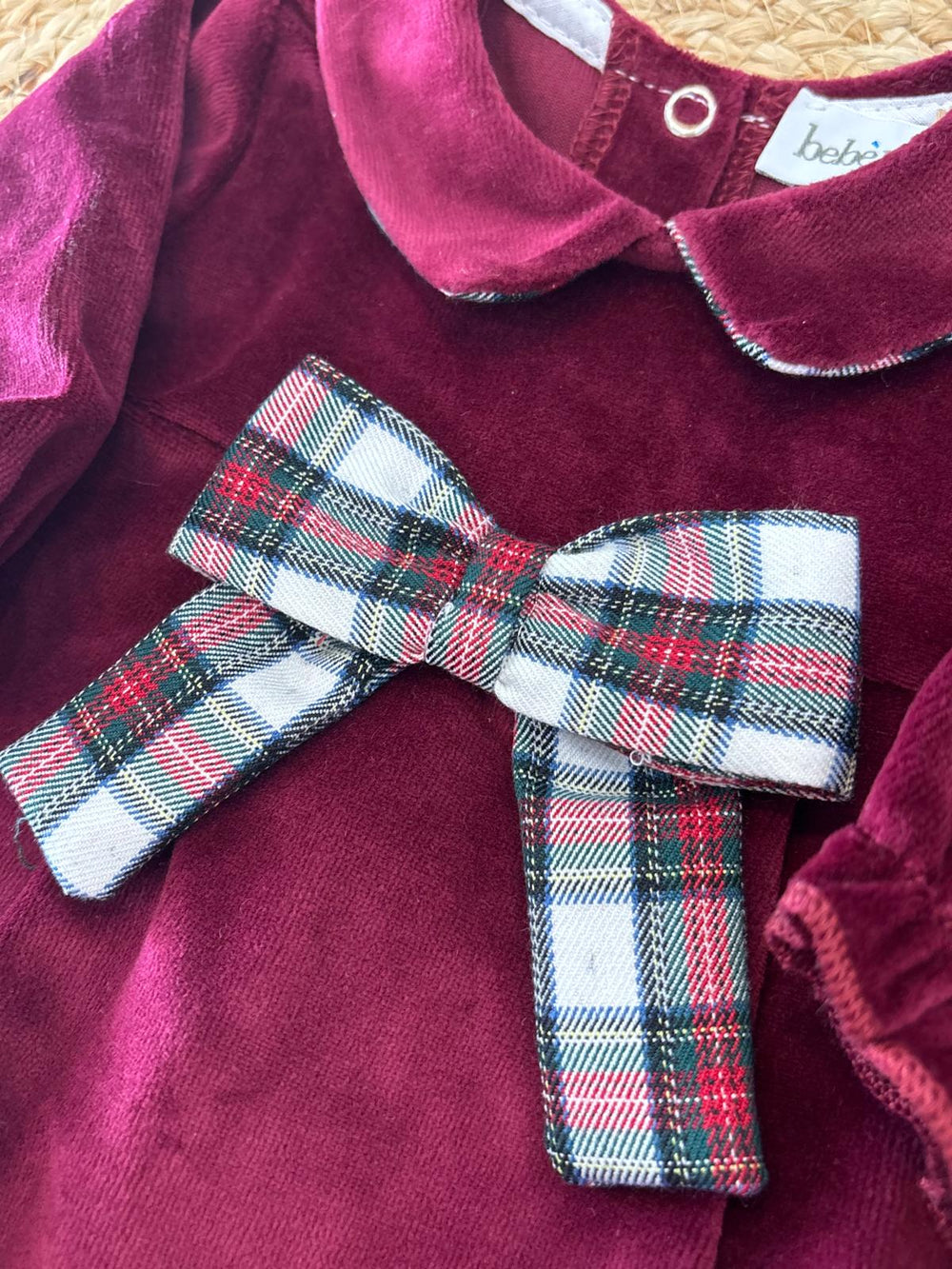 Pagliaccetto in ciniglia con fiocco tartan