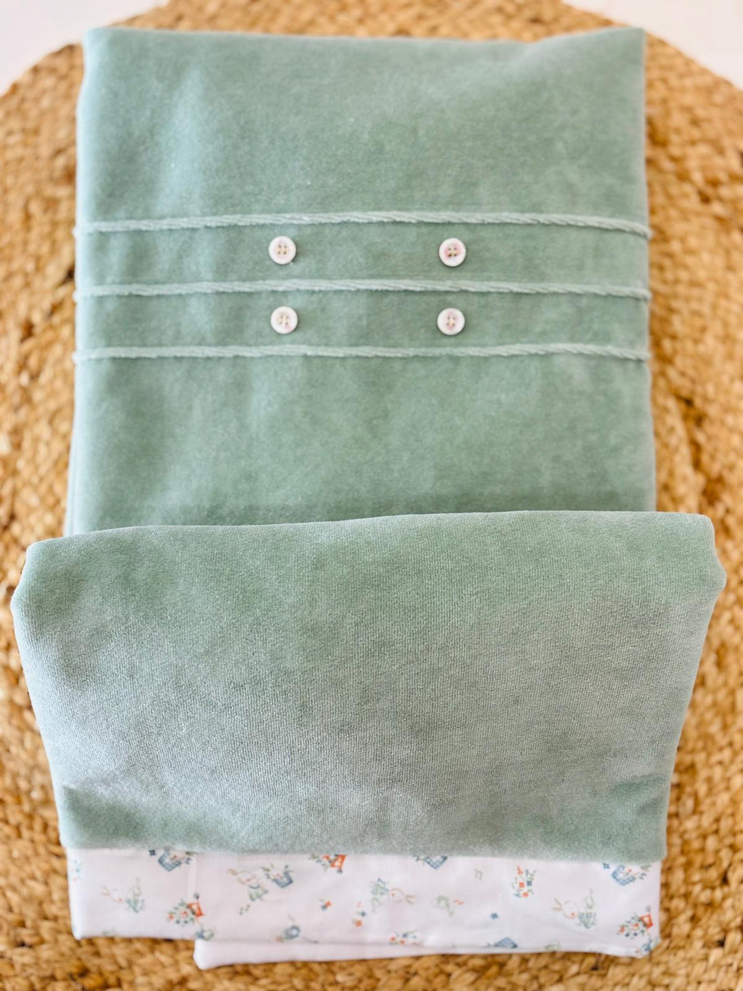 Coperta in ciniglia salvia